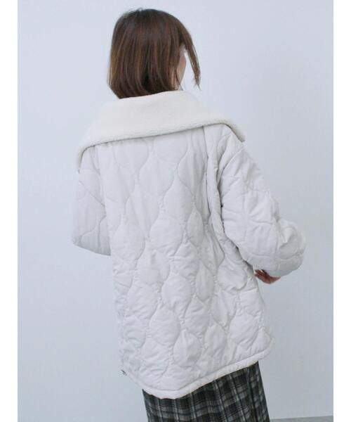 Samansa Mos2 blue（サマンサモスモスブルー）の「襟ボアキルトジャケット（ノーカラージャケット・レディース・ブラック/シルバーグレー/カーキ・F）」の19枚目の写真