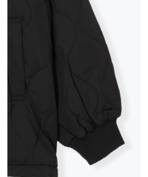 Samansa Mos2 blue（サマンサモスモスブルー）の「襟ボアキルトジャケット（ノーカラージャケット・レディース・ブラック/シルバーグレー/カーキ・F）」の5枚目の写真