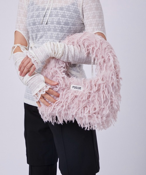POOLDE(プールデ)の「【POOLDE/プールデ】Silkie Bag/シルキーバッグ/ファーバッグ(ショルダーバッグ・レディース・ホワイト/ブラック/ピンク・FREE)」の19枚目の写真