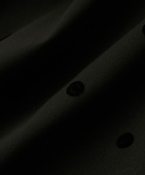 VIS(ビス)の「【洗える】フロッキードットプリントキャミソール(キャミソール・レディース・クリーム/ブラック・FREE)」の8枚目の写真