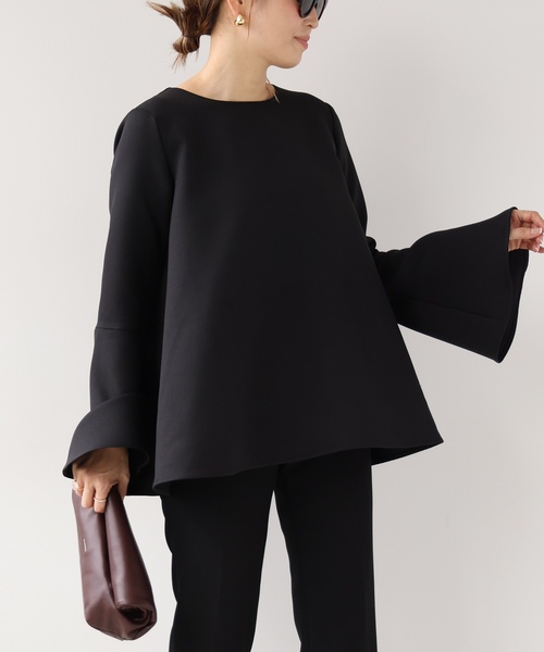 CELERI(セルリ)の「CELERI BELL SLEEVE プルオーバー(シャツ/ブラウス・レディース・ブラック・FREE)」の3枚目の写真