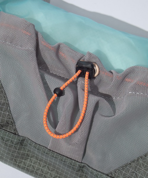 F/CE. （エフシーイー）の「F/CE. CORDURA SIL NYLON SACOCHE / エフシーイー コーデュラシルナイロンサコッシュ（ボディバッグ/ウエストポーチ・メンズ・ホワイト/ブラック・FREE）」の20枚目の写真