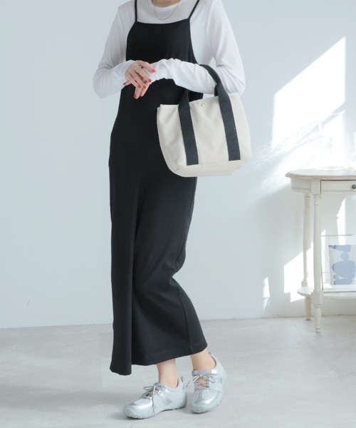 VIVIAN(ヴィヴィアン)の「やわらかソールレースアップベルトスニーカー(スニーカー・レディース・ブラック/シルバー/ダークブラウン/キャメル/ピンク/ブルー/ブラック系その他4・LL/S/M/L)」の17枚目の写真