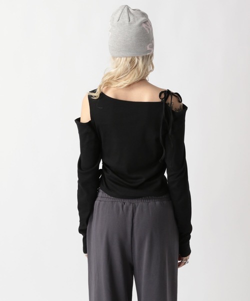 FOREVER 21(フォーエバー トゥエンティーワン)の「【2025SS】肩リボンコンパクトオフショルトップス(Tシャツ/カットソー・レディース・カモフラージュ/オフホワイト/ブラック・MEDIUM/SMALL)」の20枚目の写真