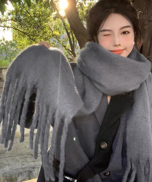 Girly Doll(ガーリードール)の「フリンジ起毛大判マフラー ストール(マフラー・レディース・ベージュ/モカ/ダークグレー/ローズ/ブルー/グリーン・F)」の21枚目の写真