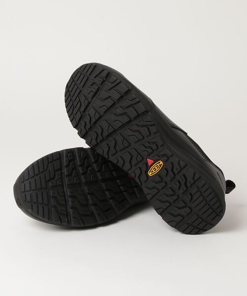 KEEN（キーン）の「VISTA ENERGY+ SHIFT PTC / ヴィスタ エナジー プラス シフト ピーティーシー / メンズ 安全靴（スニーカー・メンズ・ブラック・27cm/27.5cm/26.5cm/26cm/28cm）」の9枚目の写真