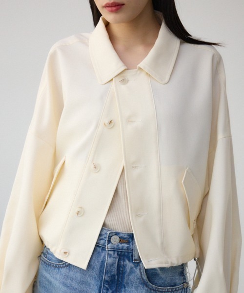 AZUL by moussy（アズールバイマウジー）の「ボリュームスリーブクロップドシャツブルゾン（ブルゾン・レディース・アイボリー/グレー/ブラック・FREE）」の2枚目の写真