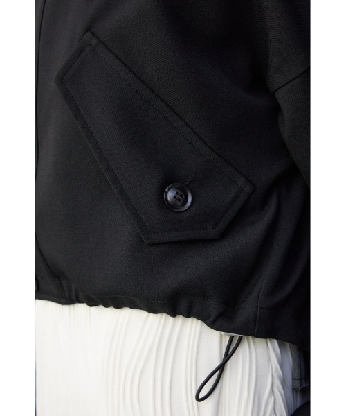 AZUL by moussy（アズールバイマウジー）の「ボリュームスリーブクロップドシャツブルゾン（ブルゾン・レディース・アイボリー/グレー/ブラック・FREE）」の19枚目の写真