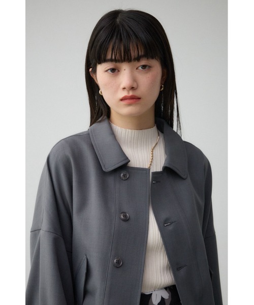 AZUL by moussy（アズールバイマウジー）の「ボリュームスリーブクロップドシャツブルゾン（ブルゾン・レディース・アイボリー/グレー/ブラック・FREE）」の15枚目の写真