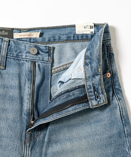 Ray BEAMS（レイビームス）の「LEVI’S(R) / RIBCAGE ジーンズ WIDE LEG（デニムパンツ・レディース・ブルー・24inch/25inch/26inch）」の5枚目の写真