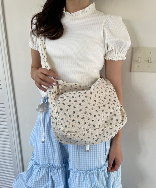 poiregnee（ポワニェ）の「［select］花柄ショルダーバッグ（ショルダーバッグ・レディース・ブルー/レッド・FREE）」の2枚目の写真