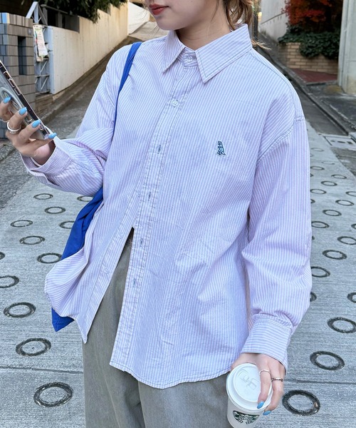 DOUBLE NAME(ダブルネーム)の「【m:rex】ミニ恐竜ワッペンストライプシャツ(シャツ/ブラウス・レディース・ピンク系/ブルー系/ベージュ系・FREE)」の5枚目の写真