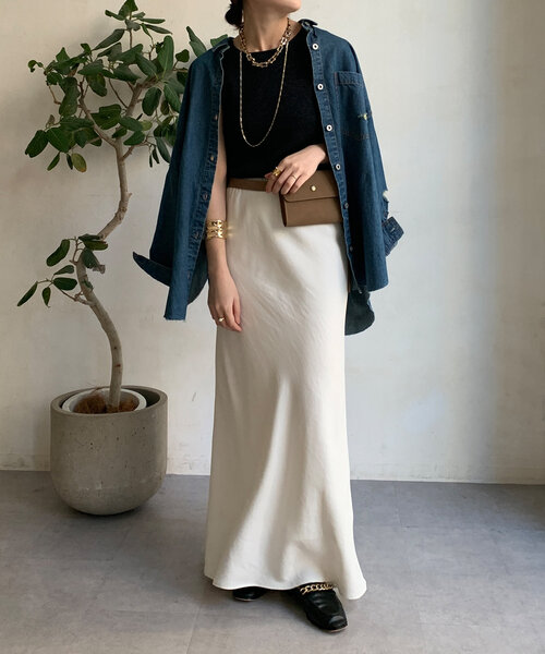 DouDou(ドゥドゥ)の「前後2WAYラメニットタンク(ニット/セーター・レディース・ブラック/サックスブルー/グレー/ベージュ・FREE)」の6枚目の写真