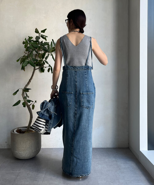 DouDou(ドゥドゥ)の「前後2WAYラメニットタンク(ニット/セーター・レディース・ブラック/サックスブルー/グレー/ベージュ・FREE)」の15枚目の写真