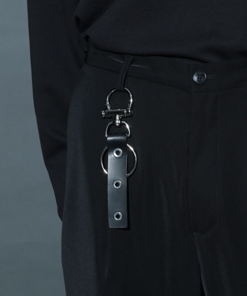 HARE(ハレ)の「レザーキーリング(HARE)(キーホルダー・メンズ・ブラック・FREE)」の2枚目の写真