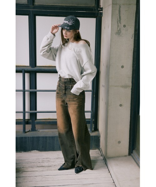 SLY（スライ）の「【WEB限定】ONE SHOULDER SW ワンショルダー スウェット 春服 トレーナー（スウェット・レディース・ブラック/杢グレー・FREE）」の5枚目の写真