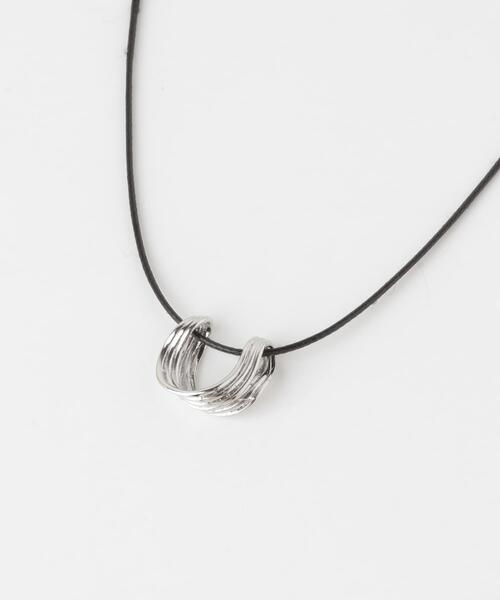 SMELLY（スメリー）の「メタルトップコードチョーカーネックレス（ネックレス・レディース・ブラック・-）」の5枚目の写真