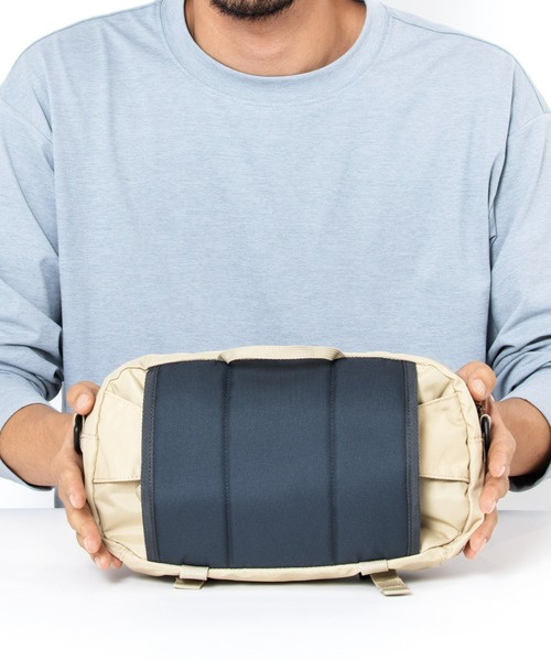 karrimor(カリマー)の「VT hip bag R(ボディバッグ/ウエストポーチ・メンズ・アイボリー/ブラック/チャコールグレー/ネイビー・FREE)」の12枚目の写真