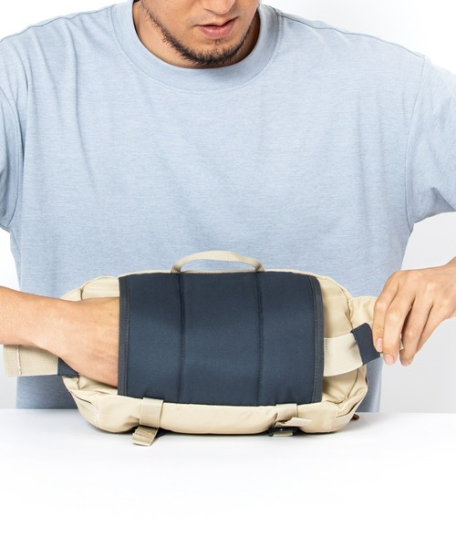 karrimor(カリマー)の「VT hip bag R(ボディバッグ/ウエストポーチ・メンズ・アイボリー/ブラック/チャコールグレー/ネイビー・FREE)」の17枚目の写真