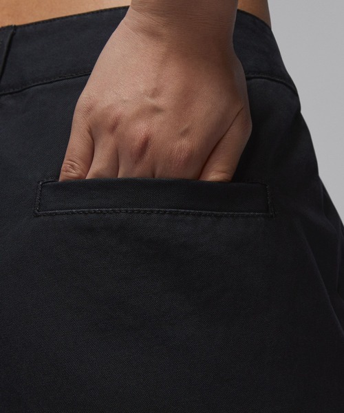 JORDAN BRAND(ジョーダンブランド)の「JORDAN BRAND WMNS CHICAGO PANT 24 FV7099(カーゴパンツ・メンズ・ブラック・S/XS)」の6枚目の写真