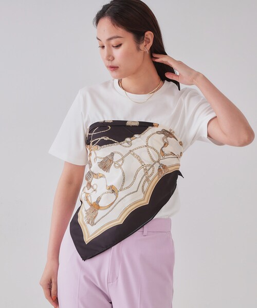 OPAQUE.CLIP（オペークドットクリップ）の「チェーン柄スクエア大判スカーフ（バンダナ/スカーフ・レディース・マスタード/ピンク系/ブルー/ブラック/ブラウン系・00）」の12枚目の写真