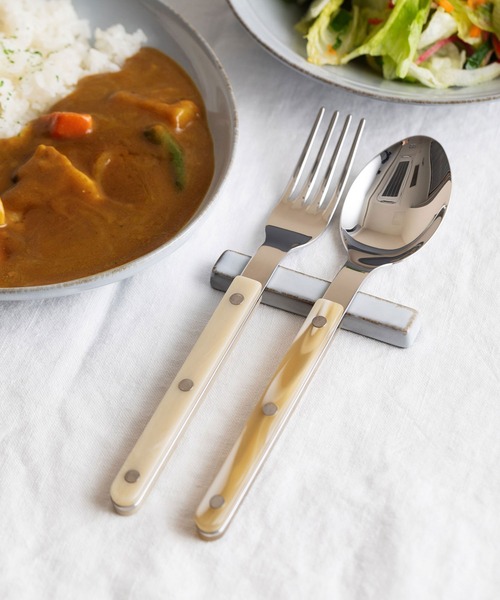 新品未使用品　サーブルSABREカトラリー箱入り4本セット×2 チェック柄 サーブルSABREカトラリー箱入り4本セット×2 チェック柄