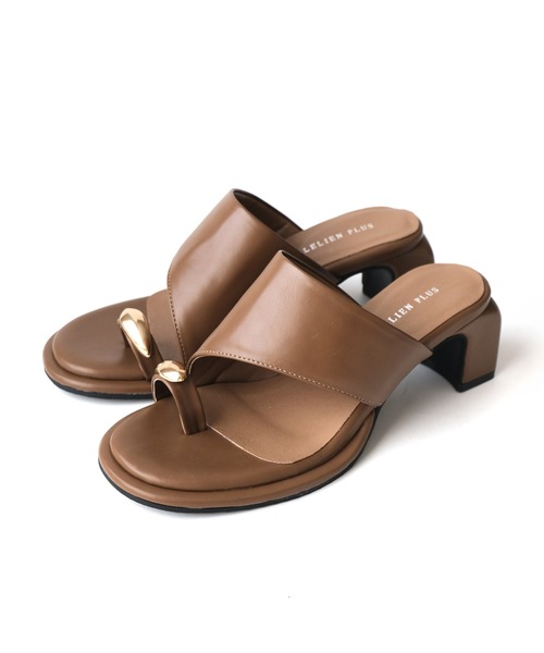 AmiAmi（アミアミ）の「柔らか！サムリング 変形ヒールミュール/トゥリングサンダル（サンダル・レディース・ブラック/シルバー/モカ・L/LL/M/S）」の19枚目の写真