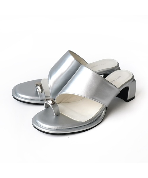 AmiAmi（アミアミ）の「柔らか！サムリング 変形ヒールミュール/トゥリングサンダル（サンダル・レディース・ブラック/シルバー/モカ・L/LL/M/S）」の18枚目の写真