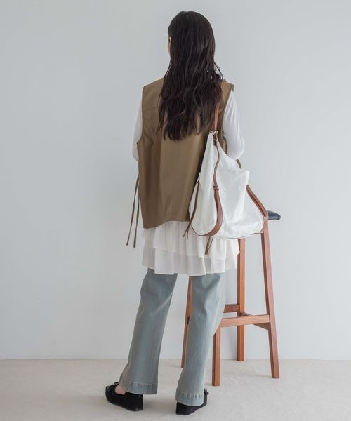 JEANASIS（ジーナシス）の「アンティークレーストート/451750（トートバッグ・レディース・ホワイト系その他/ブラック・FREE）」の17枚目の写真