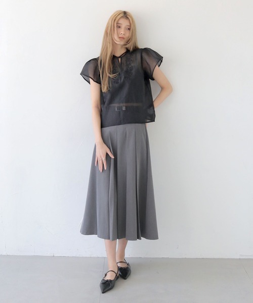 CLEIO(クレイオ)の「【CLEIO】テープ刺繍ネックリボン半袖ブラウス TAPE EMBROIDERY NECK RIBBON BLOUSE/940-13610(シャツ/ブラウス・レディース・ブラック/アイボリー・FREE)」の10枚目の写真