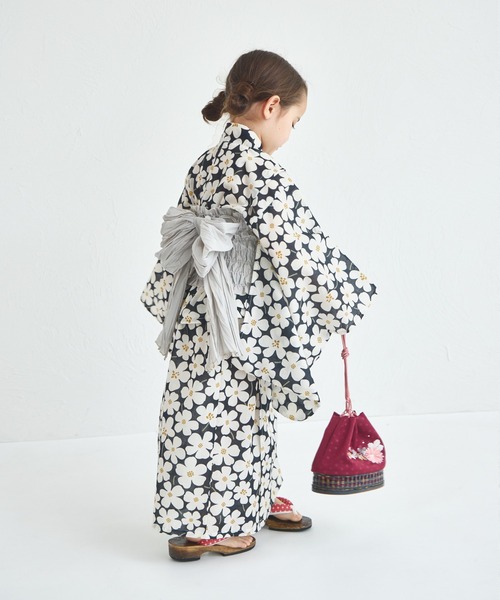 pairmanon（ペアマノン）の「【簡単着付け】【リンクコーデ】2WAYガールズ浴衣（浴衣・キッズ・アイボリー/ブラック系その他2/パープル/イエロー/ピンク/ライトイエロー/ブルー/ブラック系その他・100/90/110/150/120/130/140）」の11枚目の写真