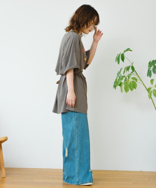 eLur（エラー）の「【eLur】フラワープリントBig T（Tシャツ