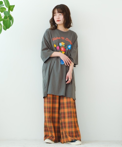 eLur（エラー）の「【eLur】フラワープリントBig T（Tシャツ