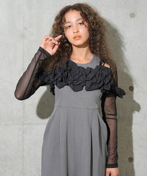 DONOBAN（ドノバン）の「【ANDRESD】ruffled bustier pants dress［フリルビスチェパンツドレス］（ワンピース・レディース・ベージュ×ブラック/グレー/ベージュ・S/M/L）」の2枚目の写真