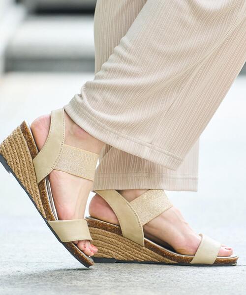 SHOO・LA・RUE(シューラルー)の「【高レビュー/累計販売35万足突破】片手ではけるサンダル シューダル 25SS(サンダル・レディース・ネイビー/ブラック/シルバー/ゴールド/ブロンズ/ピンク系・35/45/25)」の1枚目の写真