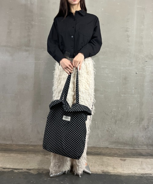 Loco Ocean（ロコオーシャン）の「【A4サイズ収納可】ドット柄 フリル トートバッグ（トートバッグ・レディース・ブラック/ホワイト・ONE SIZE）」の16枚目の写真