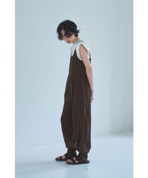 marjour（マージュール）の「HERRINGBONE SALOPETTE（サロペット/オーバーオール・レディース・オフホワイト/ブラウン・M/L）」の2枚目の写真