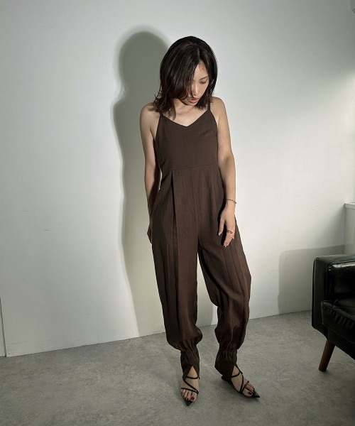 marjour（マージュール）の「HERRINGBONE SALOPETTE（サロペット/オーバーオール・レディース・オフホワイト/ブラウン・M/L）」の10枚目の写真