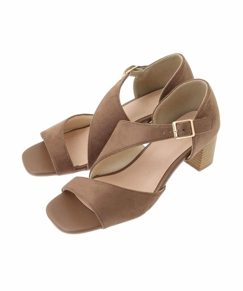 a.v.v（アーヴェヴェ）の「アシンメトリーサンダル（サンダル・レディース・ブラック/ブラウン・22.5/24.5/23.5）」の8枚目の写真