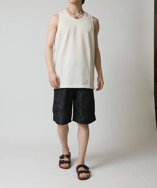 TopIsm(トップイズム)の「吸汗速乾ストレッチ 無地 タンクトップ ノースリーブ(タンクトップ・メンズ・ブルー/カーキ/ベージュ/ブラック/ホワイト/チャコール・L/M/LL)」の10枚目の写真
