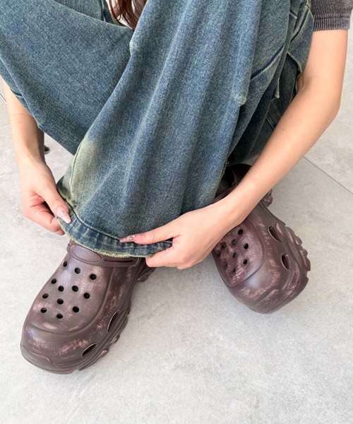 WEGO（ウィゴー）の「●WEGO/厚底グランジラバーサンダル（サンダル・レディース・ブラウン/ブラック・LARGE/SMALL/MEDIUM）」の11枚目の写真