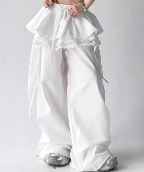 AsRiRe(アスリレイ)の「レース付きレイヤード風ワイドパンツ - ホワイト(スウェットパンツ・レディース・ブラック/ホワイト・M)」の7枚目の写真