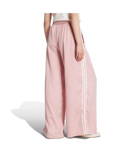 adidas（アディダス）の「adidas SATIN WIDE LEG PANTS RUFFLE 3S