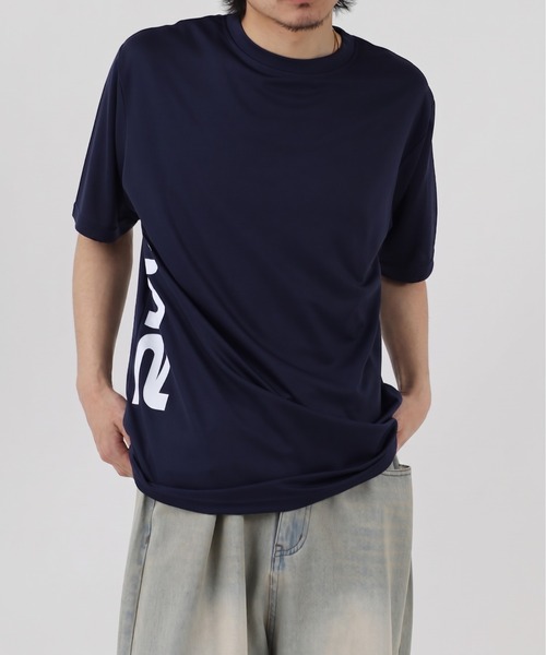 FUNALIVE(ファンアライブ)の「ユニセックス ドライ クルーネックTシャツ(Tシャツ/カットソー・メンズ・ブラック系その他2/グレー系その他/ブラック系その他/ホワイト系その他2/ネイビー系2/ブラック系その他3/ネイビー系/ブラック系その他4/ホワイト系その他/ネイビー系1/グレー系その他2/ネイビー系3・M/LL/L)」の11枚目の写真
