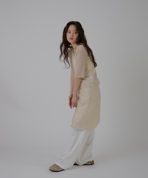 MUHET(ミュエータ)の「glitter back open sheer tops / グリッターバックオープンシアートップス(Tシャツ/カットソー・レディース・ライトグレー/ブラック/アイボリー・FREE)」の20枚目の写真