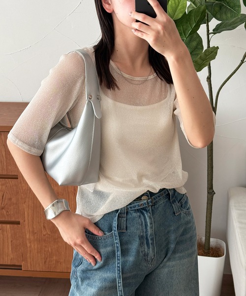 MUHET(ミュエータ)の「glitter back open sheer tops / グリッターバックオープンシアートップス(Tシャツ/カットソー・レディース・ライトグレー/ブラック/アイボリー・FREE)」の15枚目の写真