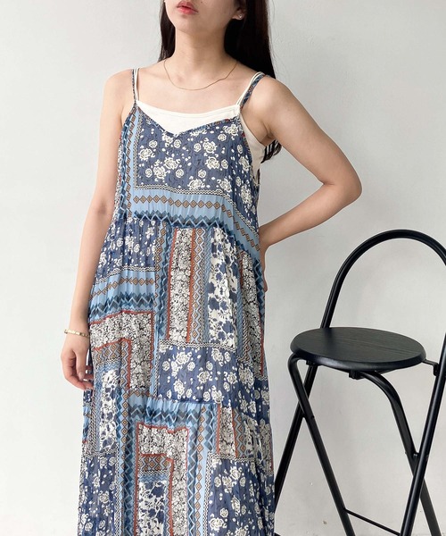 AS KNOW AS plus(アズノゥアズプラス)の「●アソートデザイン ティアードキャミワンピース(ワンピース・レディース・ブルー系/ブラック/ブラウン系・FREE)」の13枚目の写真