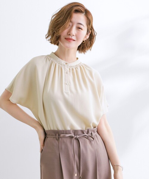 grove(グローブ)の「【さらりと着られる/二の腕カバー】多機能ドルマンスリーブブラウス(シャツ/ブラウス・レディース・チャコールグレー/ナチュラル/オレンジ系/ホワイト系5/ブラック系・02/03/05/04/01)」の5枚目の写真