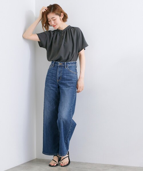 grove(グローブ)の「【さらりと着られる/二の腕カバー】多機能ドルマンスリーブブラウス(シャツ/ブラウス・レディース・チャコールグレー/ナチュラル/オレンジ系/ホワイト系5/ブラック系・02/03/05/04/01)」の16枚目の写真