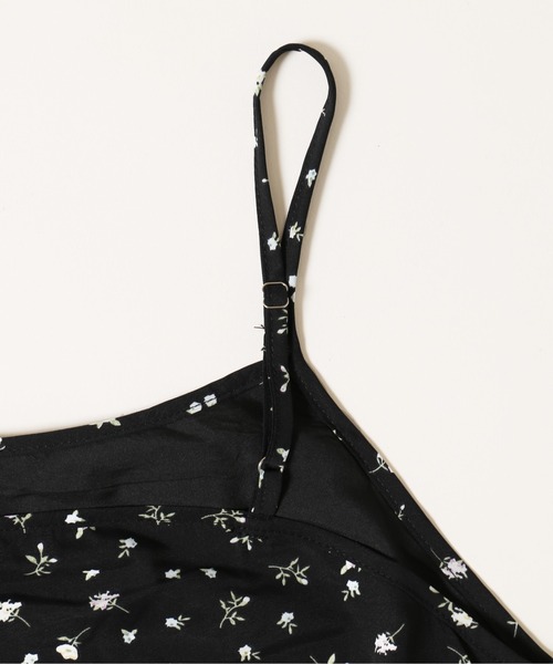 WC（ダブル シー）の「アシメフリルフラワーキャミソール（キャミソール・レディース・ブラック/ホワイト・FREE）」の21枚目の写真